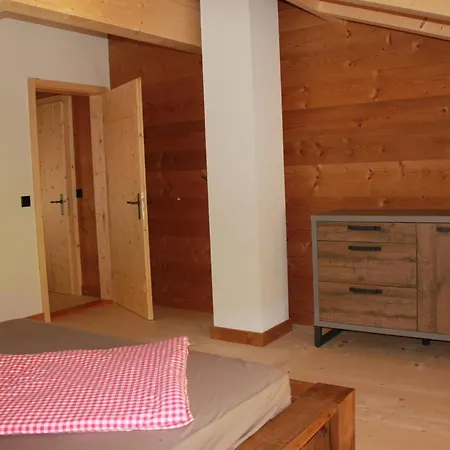 Apartamento Alphaus Hasler By Interhome